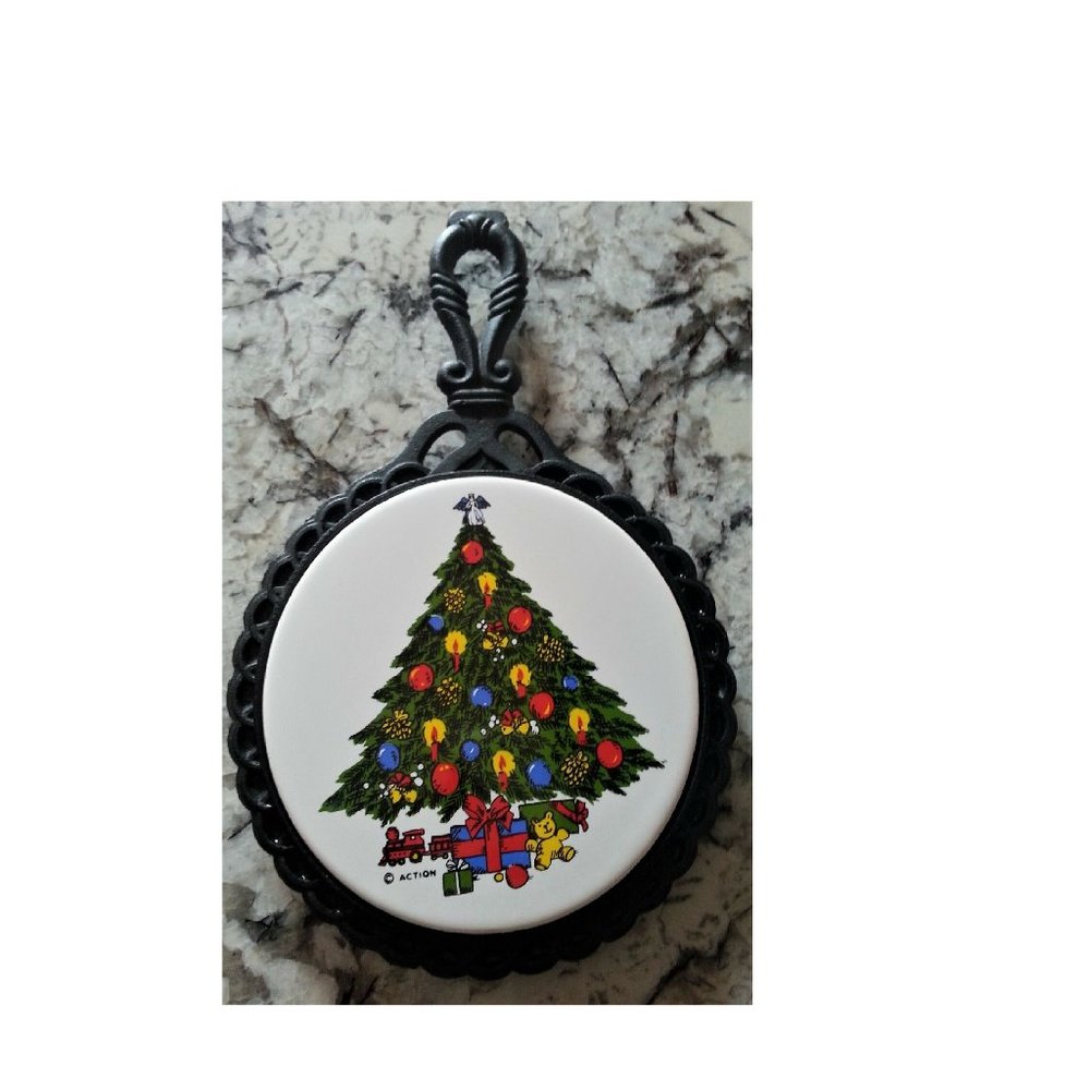Vintage Cast Iron Christmas Tree & Tile Trivet Hot Pad Footed 11 1/4"